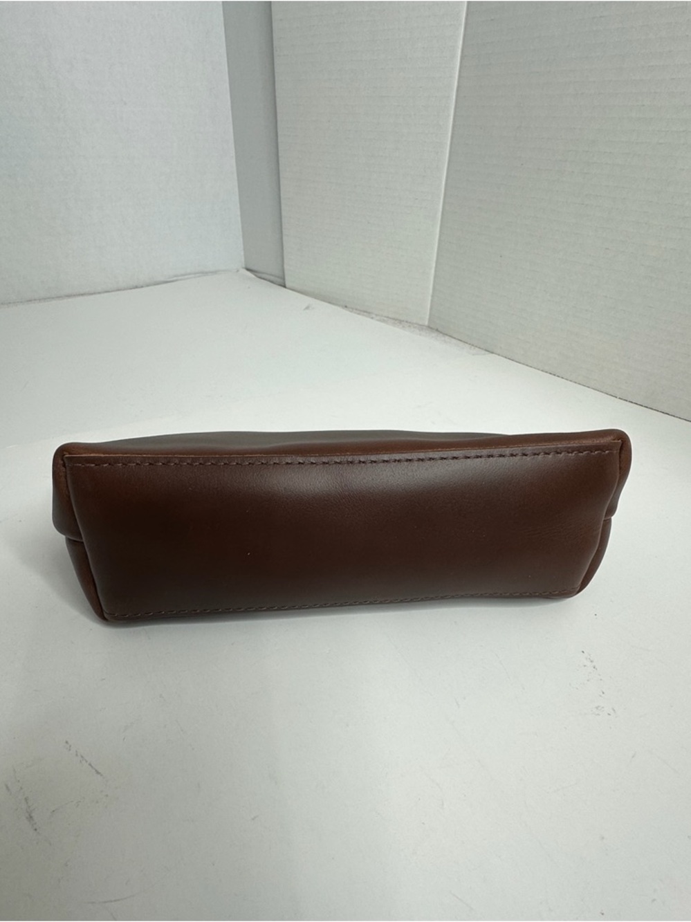 NEW Portland Leather Goods Total Eclipse Makeup Bag in Mystery Brown Color - Picture 7 of 9